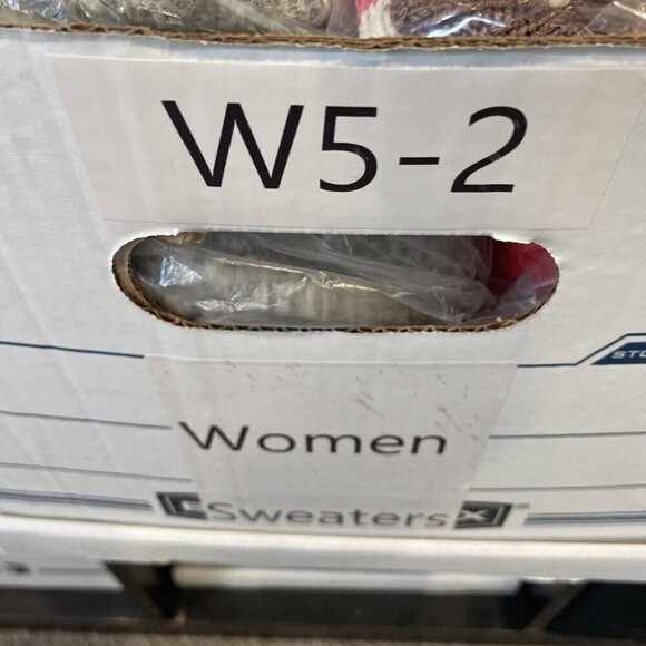 Vintage Christmas Sweater Womens Size Medium SML Sport LTD Green Reindeer - Picture 11 of 11